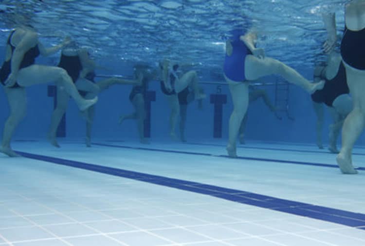 Water-Based Workout Ideas for Strengthening Your Core